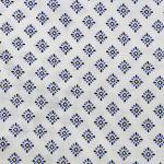 Patientenhemd Modell 782 weiß/blau